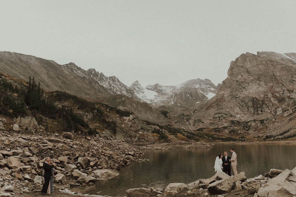 Choosing the Perfect Wedding Officiant